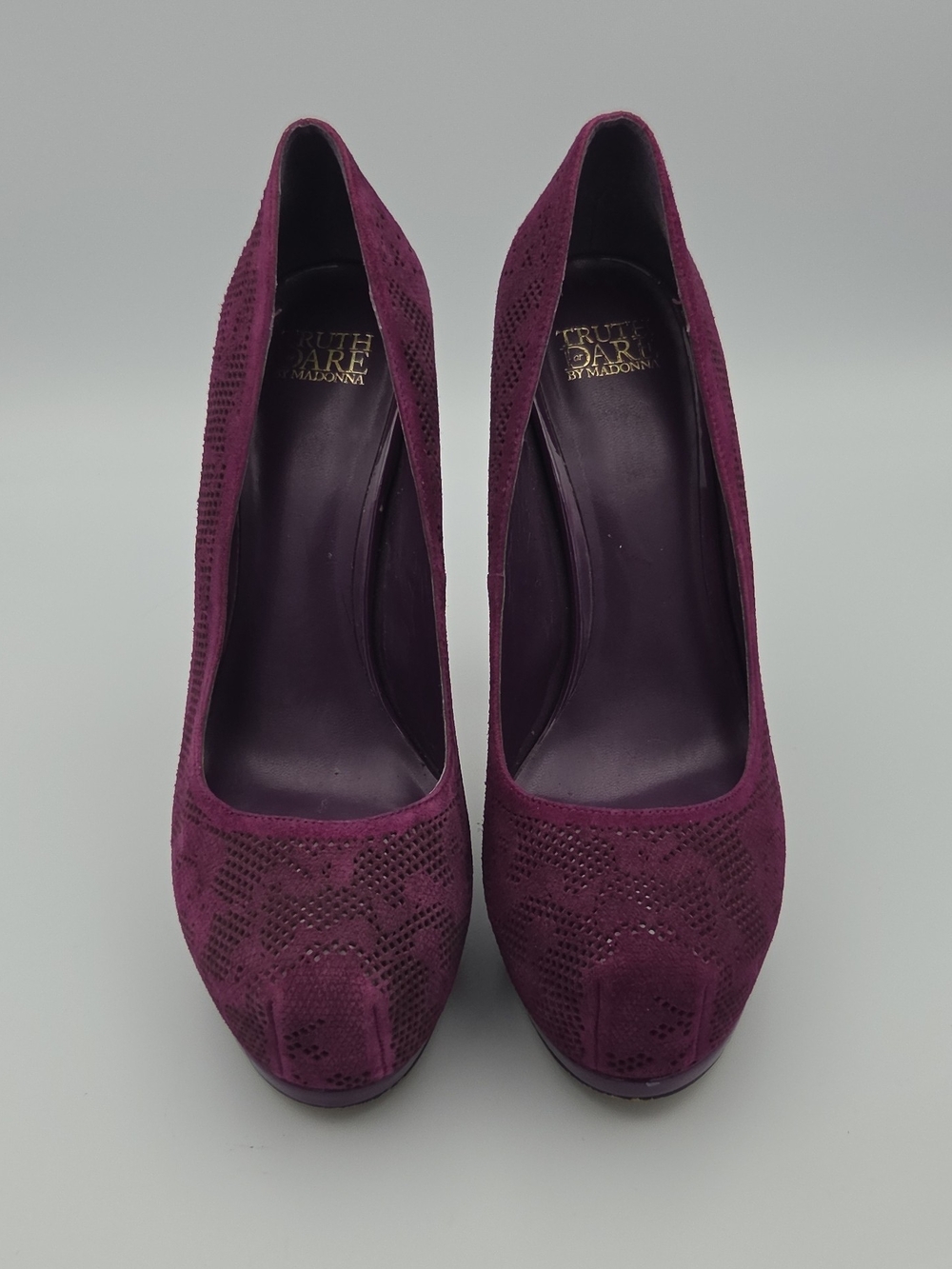 Truth or Dare Plum Suede Almond-Toe Pumps Size 9.5